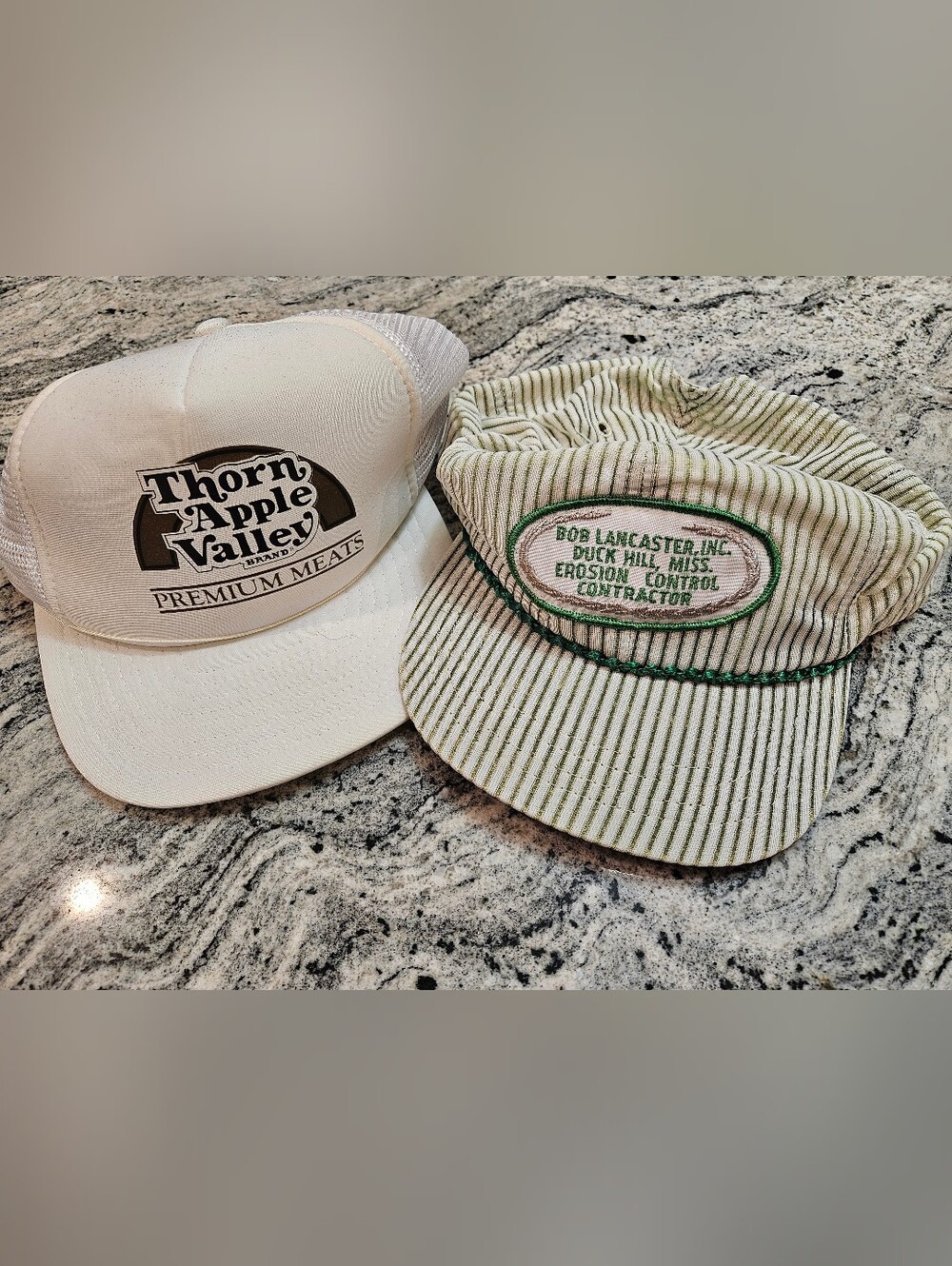 Bundle of 2 Vintage Hats